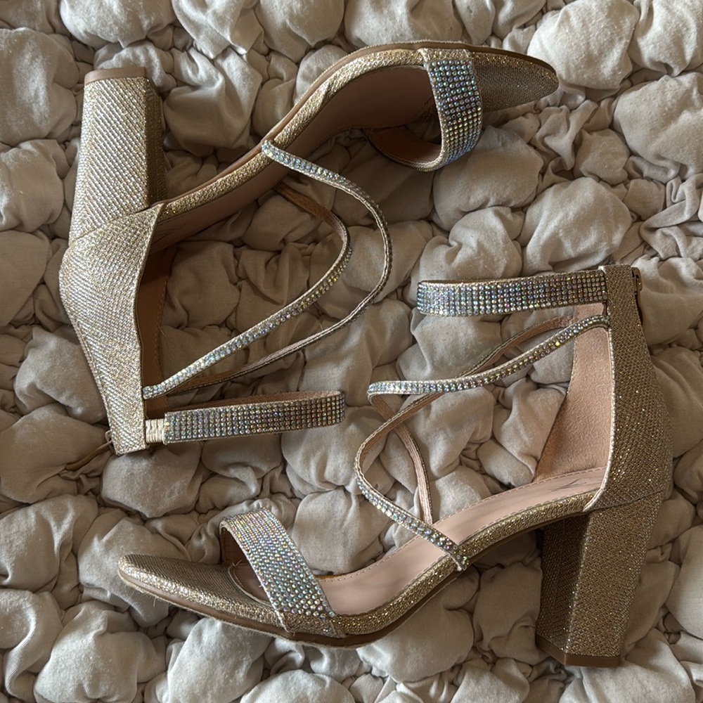 Windsor sparkly heels size 9